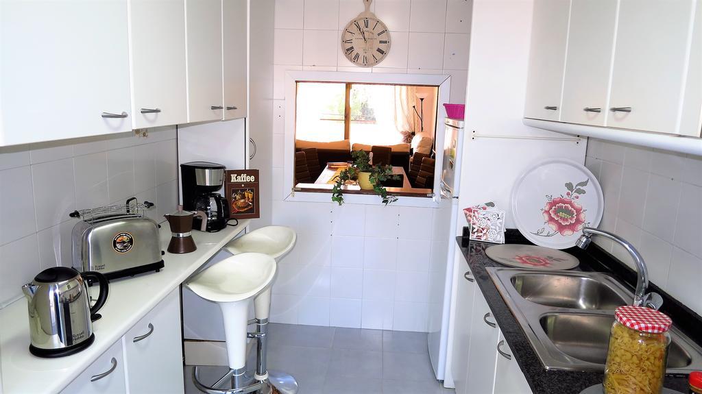 Claire Seaview & Beach-Apartment Montgat Bagian luar foto